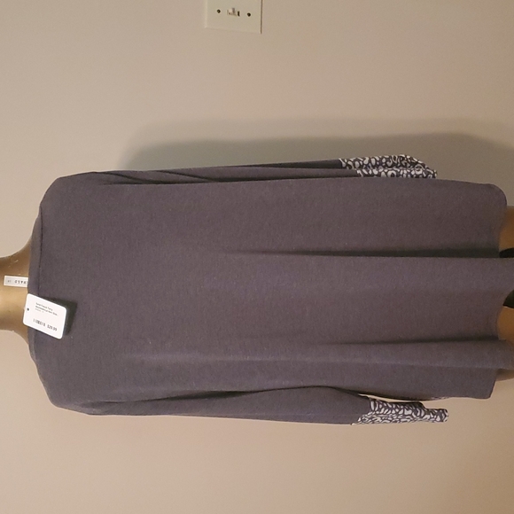 Top - Picture 3 of 5